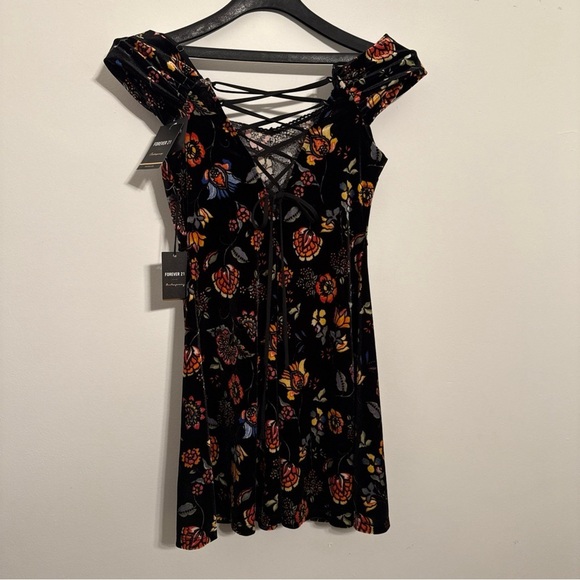 Forever 21 Black and Orange Fit and Flare Mini Dress - Picture 6 of 10